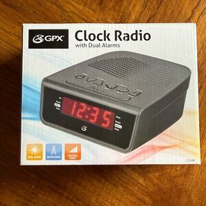 GPX Black Clock Radio with Dual Alarms